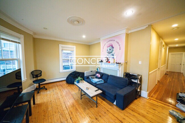 Photo - 135 St Alphonsus St Unit 2