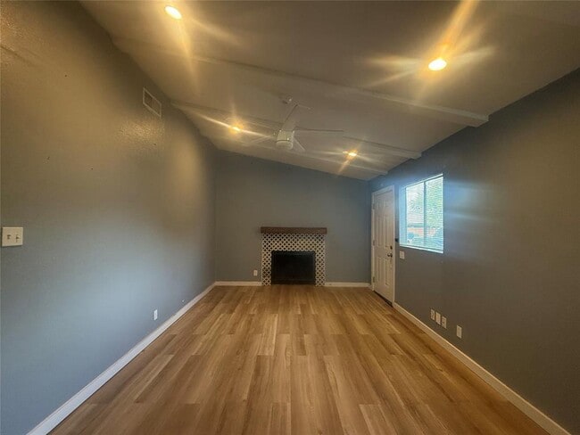 Photo - 1700 Royal Hill Dr