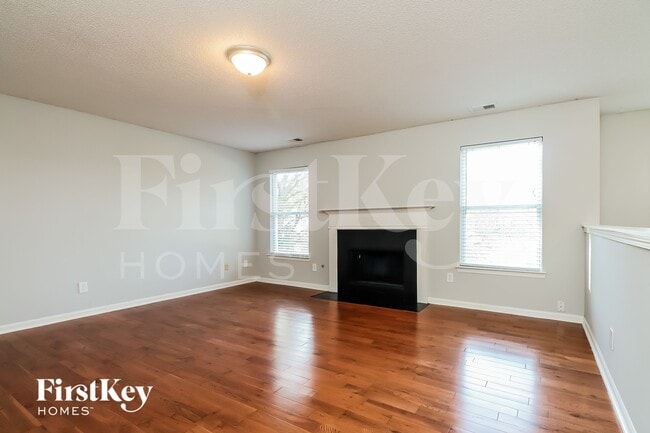 Photo - 613 Pipkin Dr