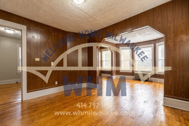 Photo - 2251 N 41st St