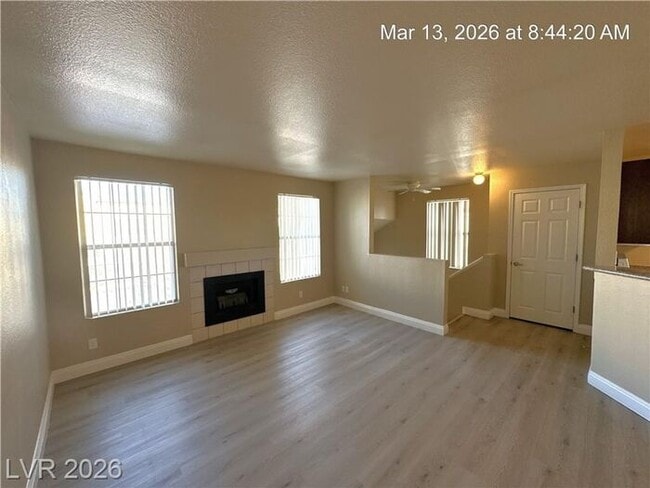 Photo - Fantastic NW second-floor unit with a welcoming layout and great natural flow!