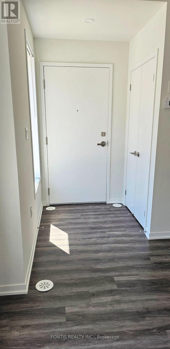 Photo - 141 Honeycrisp Cres