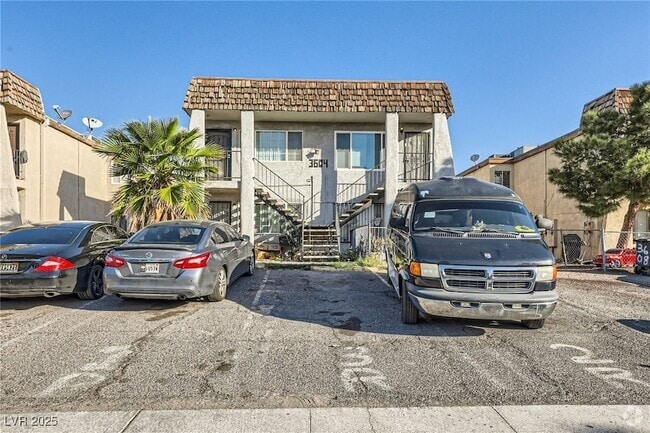 Building Photo - 3604 Thomas Ave Unit 4 Rental