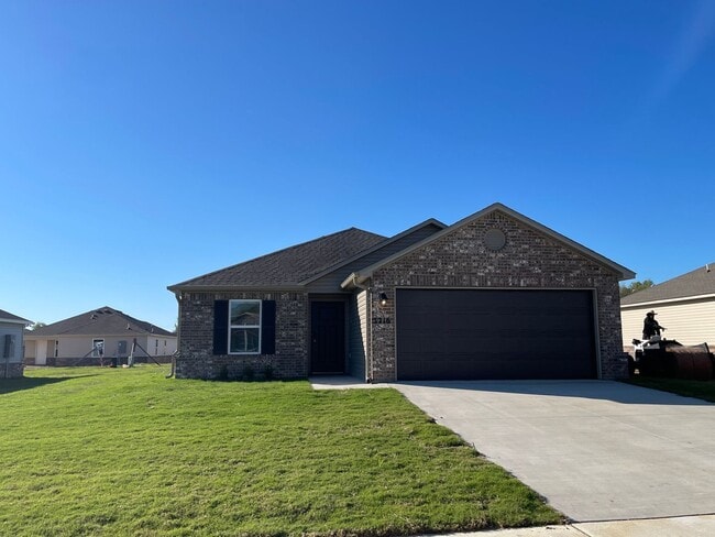 Photo - NOW PRELEASING! NEW Three Bedroom | Two Bath Home in Somerset