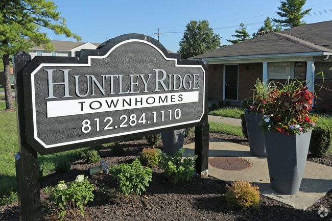 Huntley Ridge Townhomes