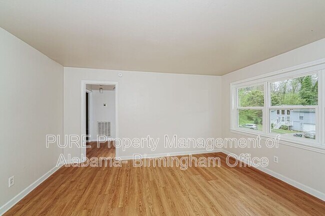 Photo - 726 Orchard Rd
