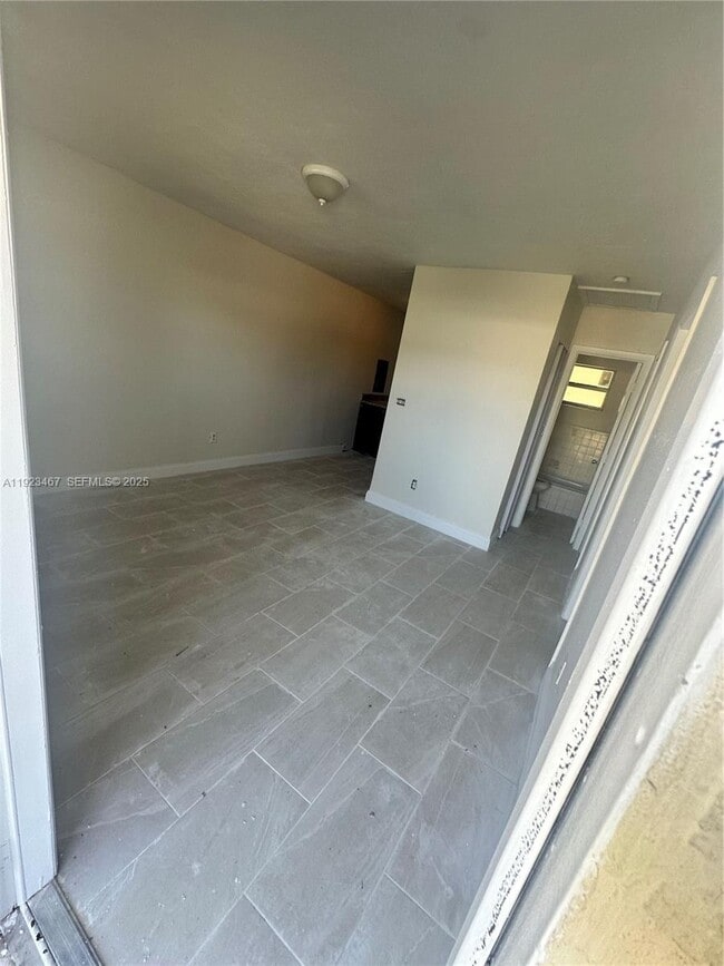 Photo - 11850 SW 212th St Unidad 11850