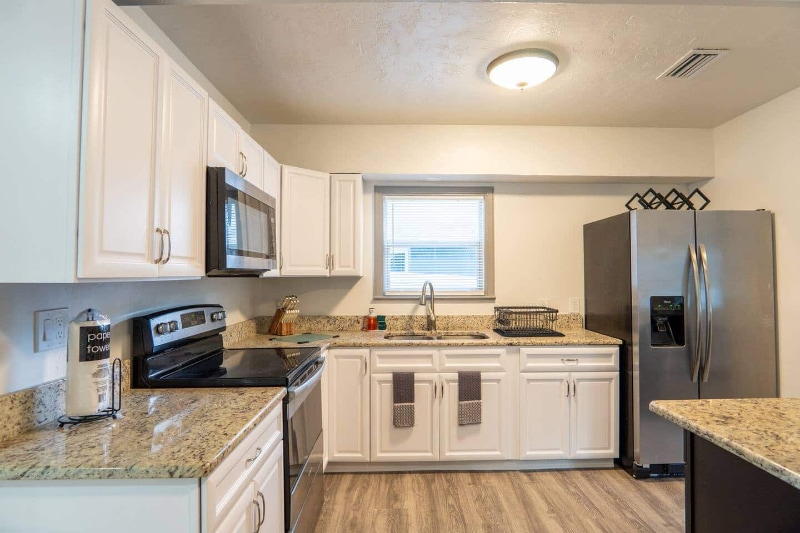 Photo - 2008 Page Ave