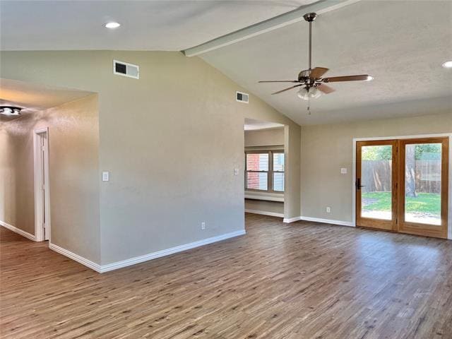 Photo - 523 Red Oak Dr