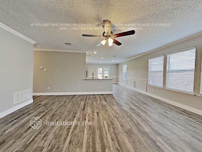 Photo - 2440 Rolling Ridge Dr