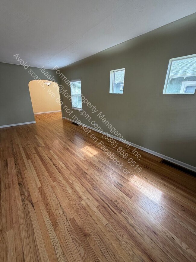 Photo - 2246 S Corona St