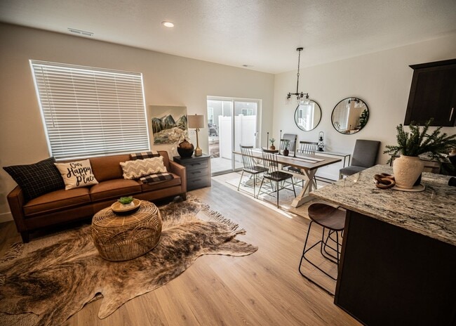 Photo - Brand New Luxury Richmond-Utah Townhouse f...