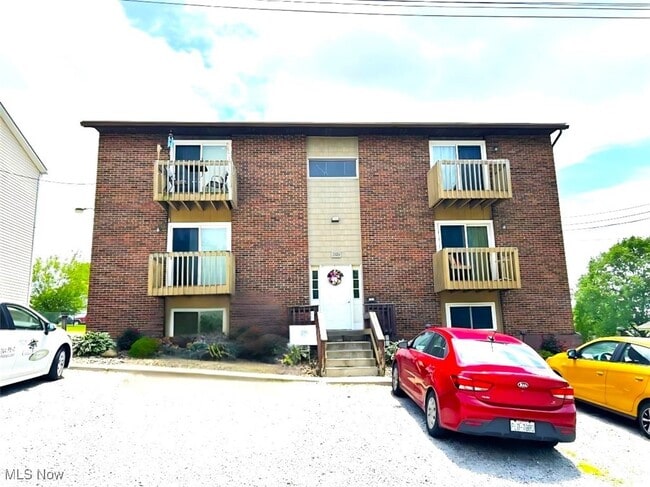 Photo - 105 Wildwood Dr Apartment Unit #2