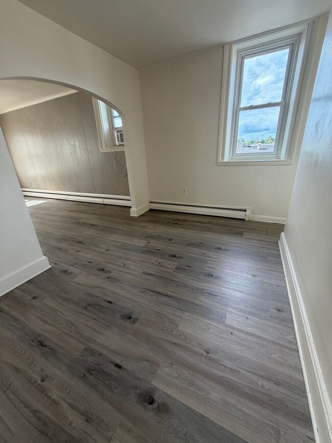 Photo - 19-21 S. Market St. Unit Apartment 301 (3)