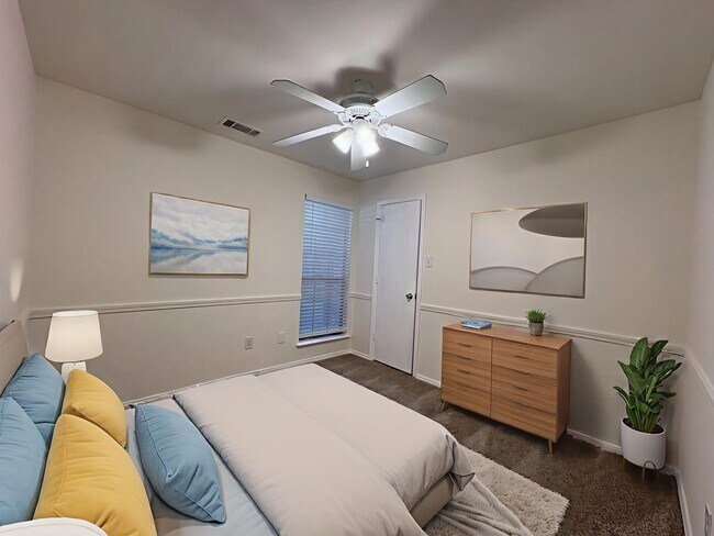 Photo - Great 3-bed 2-bath Home Birdville ISD *New...