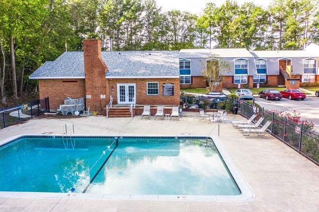 Cypress Pointe Apartments