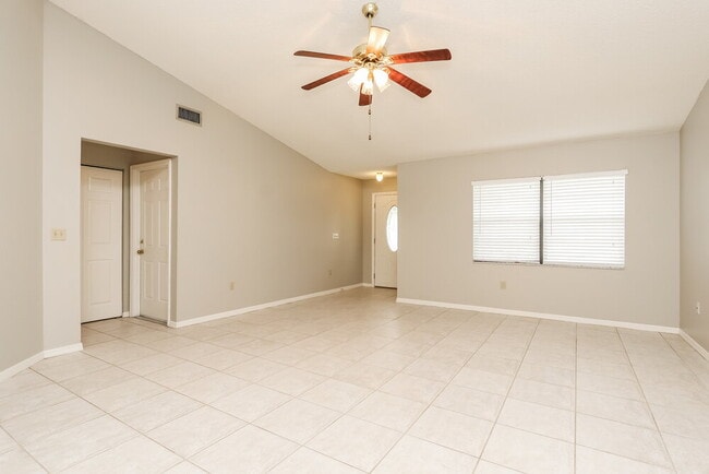 Photo - 4913 Ithaca Ln