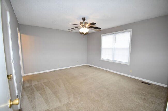 Photo - 3 Bedroom 2 Bath Home For Rent!