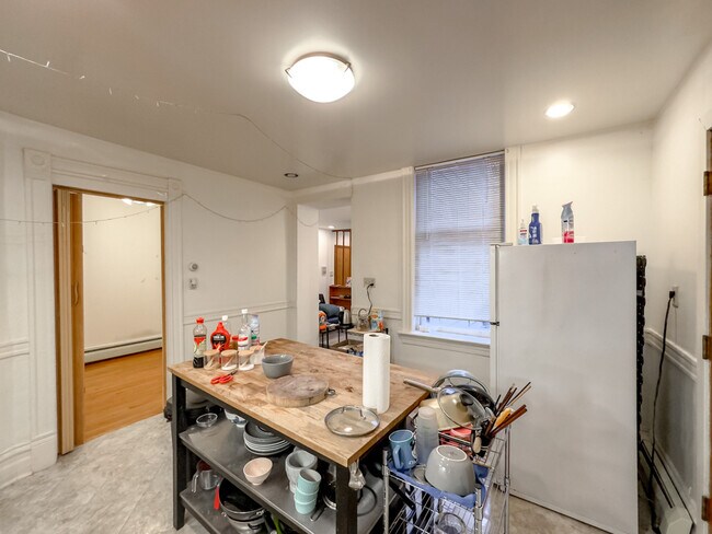 Photo - 2857 W Shakespeare Ave Unit J05P