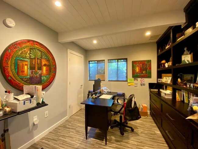 Photo - Modernized Eichler Masterpiece