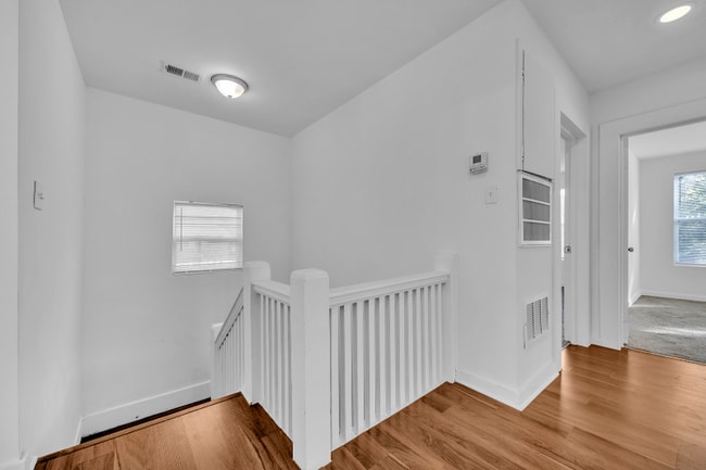 2348 Court R