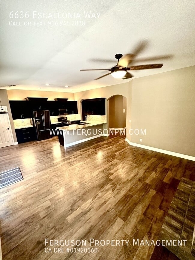 Photo - 6636 Escallonia Way