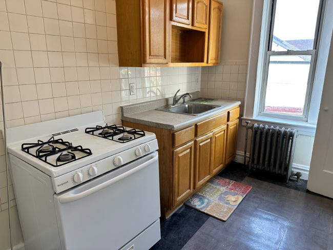 Building Photo - 288 Rosa Parks Blvd Rental