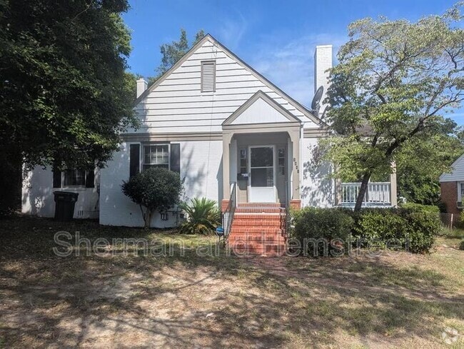 Building Photo - 1449 Troupe St Rental
