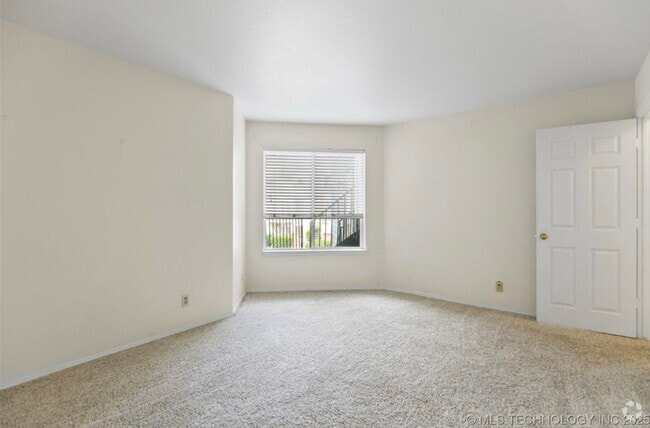 Building Photo - 1802 E 66th Pl Unit 1802 E 66th place Rental