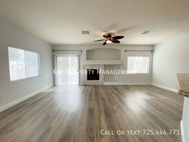 Photo - 3 BEDROOM 2.5 BATH TOWNHOME NEAR 95/215 WI... Unit #103