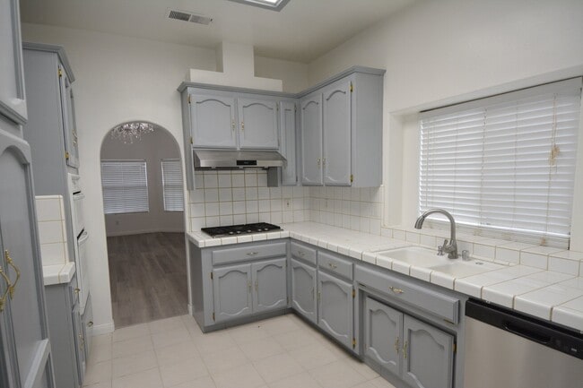 Photo - 5115 Snowdrift Ct