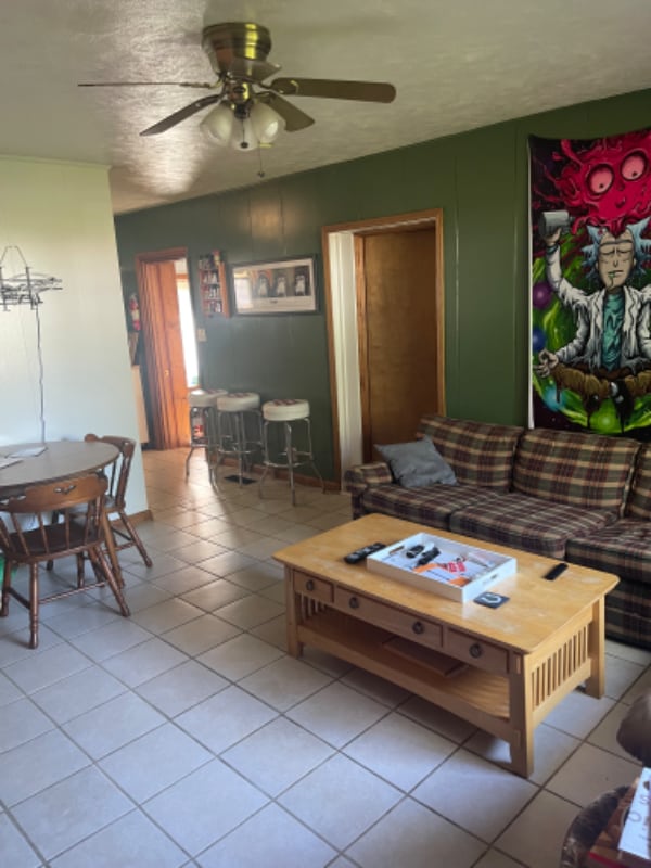 Photo - 2414 E 7th St