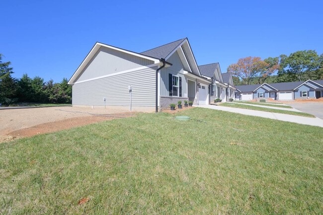 Photo - 3301 Bethpage Wy