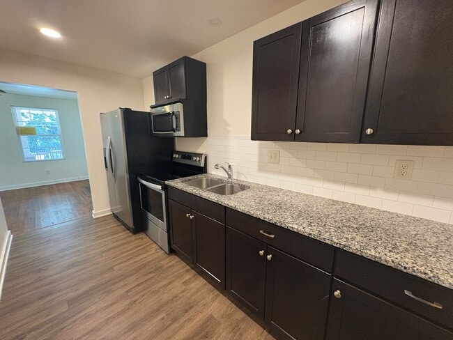 Photo - Rent Special on Affordable Duplex in Ender...