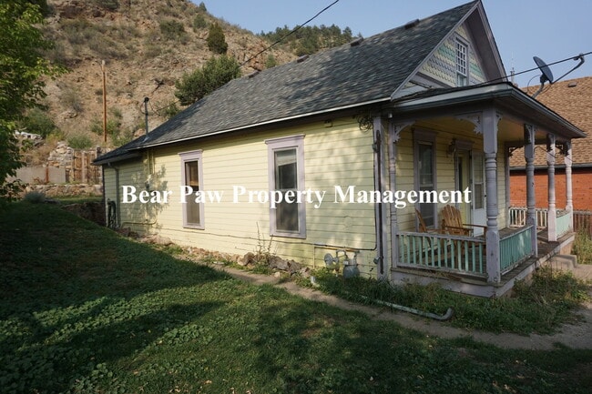 Building Photo - Great Little House in Idaho Springs!!