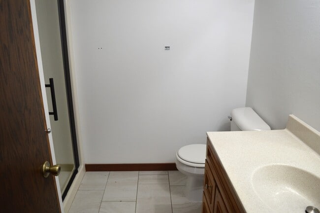 1870 Sand Ridge Ct