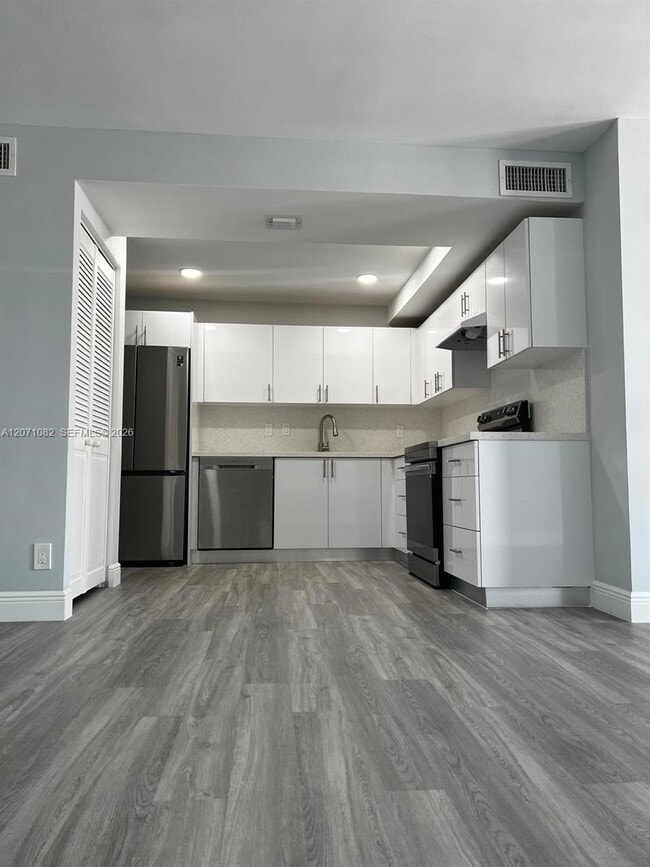 Photo - 501 Three Islands Boulevard Unit 508