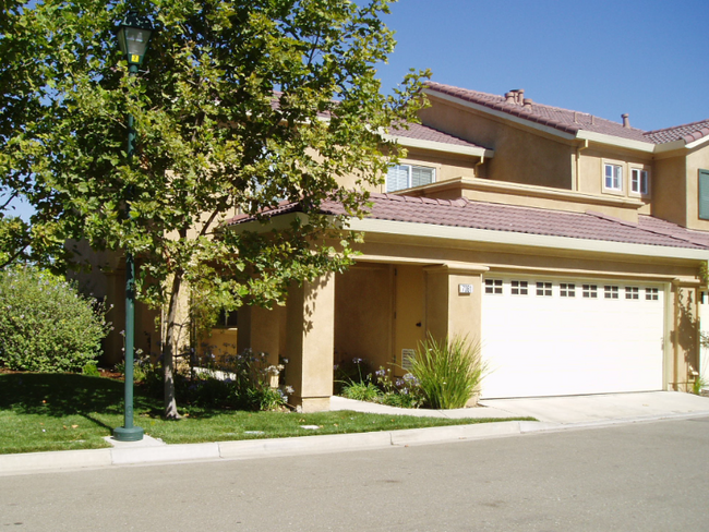 Photo - 7361 Briza Loop Townhome