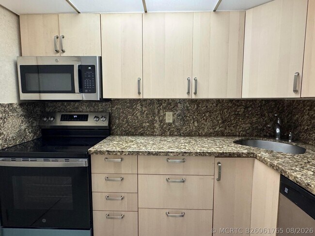 Photo - 305 N Pompano Beach Blvd Unit 307