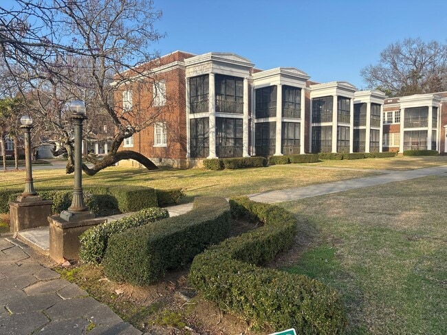 Photo - Here's your chance to have it all! Unit CC B4