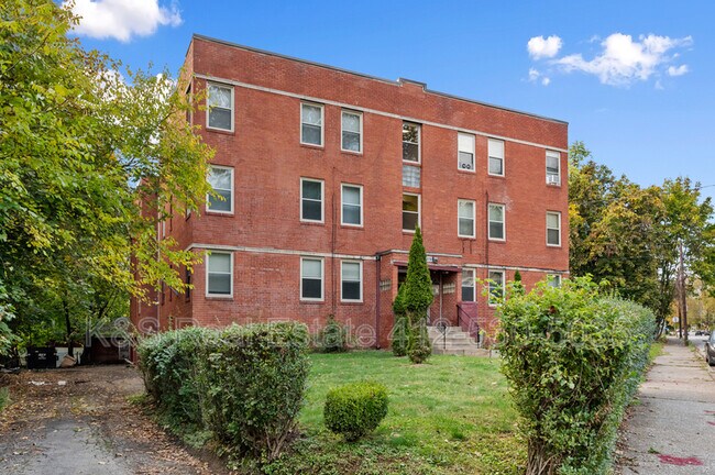 Building Photo - 1309 Wood St Rental
