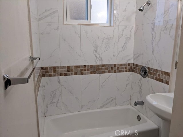 Photo - 1555 Artesia Blvd