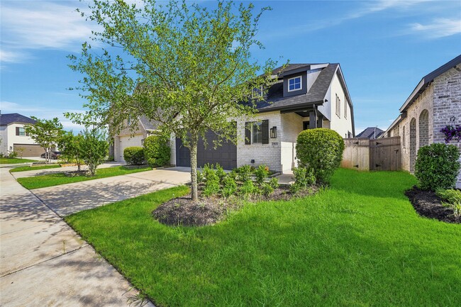 Photo - 29821 Ellwood Ln