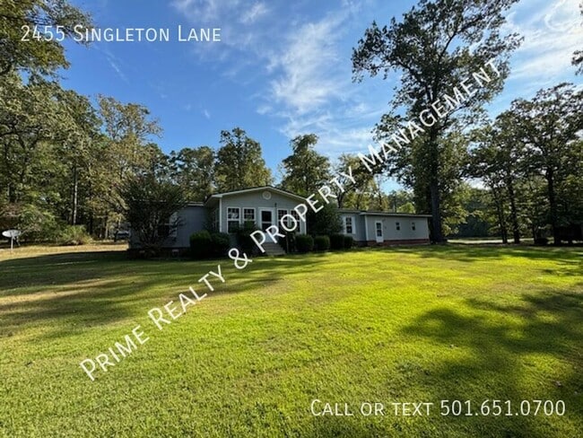 Building Photo - 2455 Singleton Ln