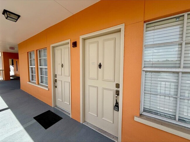 Photo - 606 Market St Unit 230