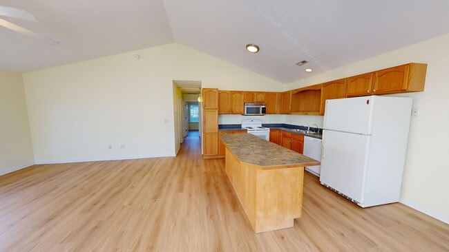 Photo - 116 Mybet Ct