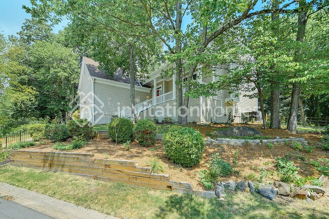 Photo - 3929 Melshire Ln