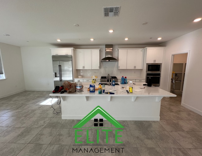 Photo - Spacious 5-Bedroom Home with Private In-La...