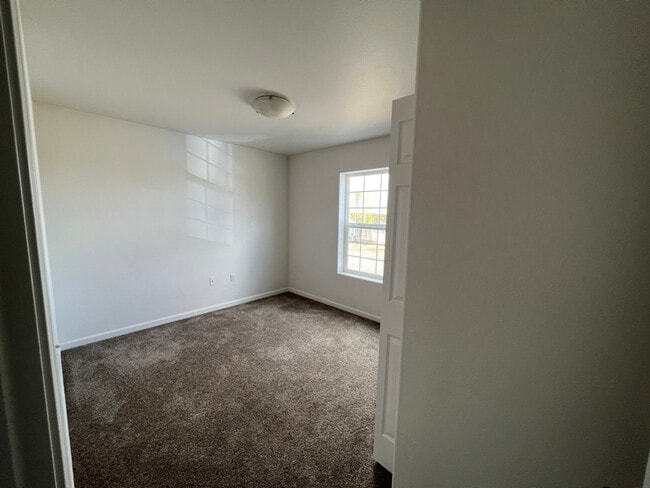 Photo - 4730 Adirondack Cir