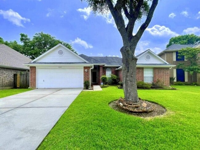 Photo - 15514 Heritage Country Ct House